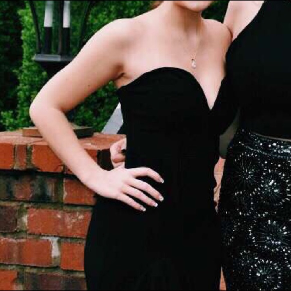 Prom Dress - Picture 3 of 8